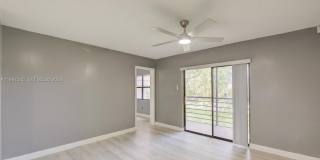 851 NE 209th Ter Gallery 4