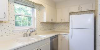 2105 MONTREAT PARKWAY Gallery 24