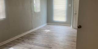 2 Bedroom Home  with Fenced In Backyard 199.00 first month's rent Gallery 6