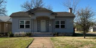 1653 Elizabeth Ave Gallery 1