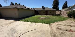 Updated SE Visalia Corner Lot Home Rent Ready! Gallery 36
