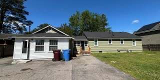 1424 Hawthorne Drive Gallery 2