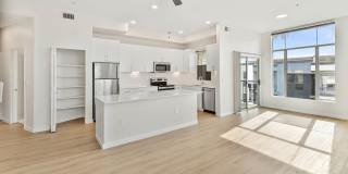 Archstone Fremont Center Gallery 34