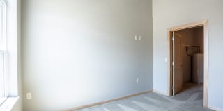 Uptown Exchange Lofts Gallery 37