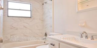 1102 Elmwood Street Gallery 6