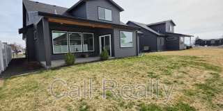 8117 N Austin Gallery 20