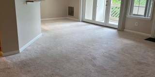 1324-D GARDEN WALL CIR #306 Gallery 1