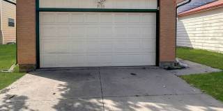 $0 DEPOSIT OPTION. CENTRALLY LOCATED 4 BEDROOM SPLIT LEVEL HOME IN WESTMINSTER! Gallery 1