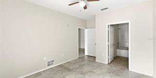 10205 COURTNEY PALMS Boulevard Gallery 12