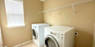 Stunning and Spacious Mandarin Beauty! Stunning and Spacious Mandarin Beauty! Gallery 33