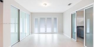 1055 Stillwater Dr Gallery 30