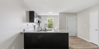 Main Street Apartments Gallery 22