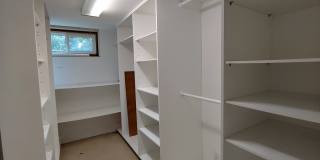 Charming 2-Bedroom Home in West Seattle-Off Street Parking- Large Outdoor Space Gallery 12