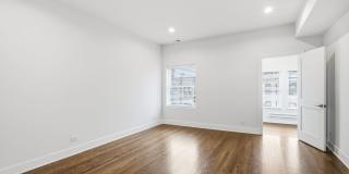 6914 N Sheridan Road Gallery 17