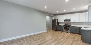 Beautiful 2 bedroom in Echo Park/Silver Lake with parking! Gallery 9