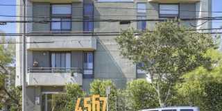 Charming 2BR Condo in Los Angeles Gallery 1