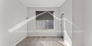 Beautiful Townhome with Central A/C and Two Car Garage! Gallery 22