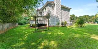 170 West Court Gallery 29