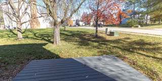 3 bedroom duplex in Southern Columbia. Gallery 32
