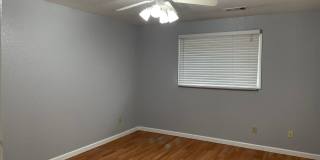 Nice 2 Bedroom 1 Bathroom Duplex-Grants Pass Gallery 12