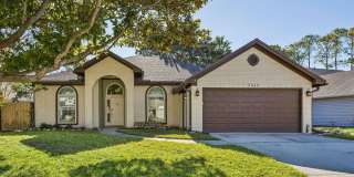 3447 HERON Drive N Gallery 1
