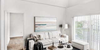 Sheridan Ocean Club Apartments Gallery 42