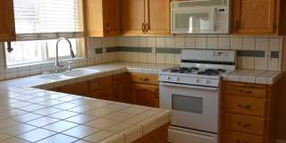 3 Bedroom, 2 bathroom Home in South West Visalia off of Caldwell and Dans Gallery 1