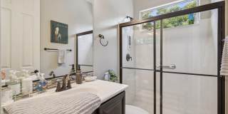 5907 E CALLE DE LAS ESTRELLAS -- Gallery 32