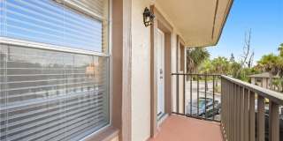 16881 Davis Road Gallery 2