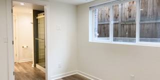 1557 Harrison Street Gallery 37