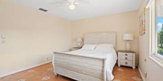 4620 NE 25th Avenue Gallery 29