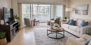 1523 E Hillsboro Boulevard unit: 335 Gallery 5