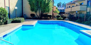 Refurbished Second Floor 1bd Condo With Pool & In-unit Laundry Gallery 8