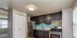 Water's Edge Townhomes Gallery 17