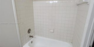 1002 Adams Ave Gallery 7