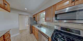 Close in Silver Spring UPDATED 3 bed + 2 BA Gallery 6