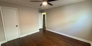917 Spruce Street Gallery 18