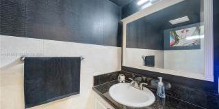 9971 W Bay Harbor Dr Gallery 12