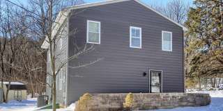 1365 ROUNDTOP Road Gallery 1