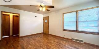 2 Bed 1 Bath in Quiet Neighborhood Gallery 1