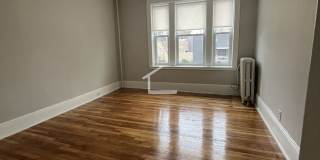 NO FEE Huge Sunny  2  BR heat Hot Water  HW Fl Students ok Gallery 6