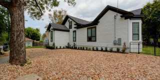 7bed/4bath in West Campus Gallery 26