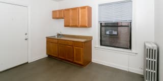 4455 S. Greenwood Avenue Gallery 12