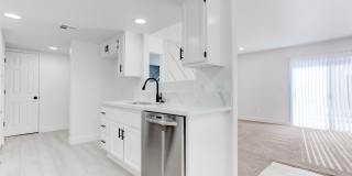 5792 Ambassador Avenue #102, Las Vegas, NV 89122 Gallery 6