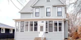 5 Bed house Near St Thomas Gallery 1