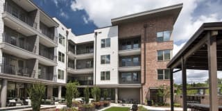 Overture Barrett Age 55+ Apartment Homes Gallery 36