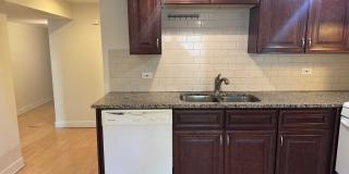 4950 North Christiana Avenue - Garden Gallery 7