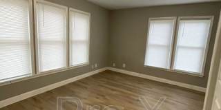 502 W. 9th St. Gallery 13