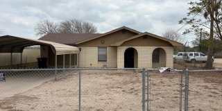 1128 N Los Ebanos Road Gallery 1