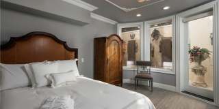 8801 Palm Greens Court Gallery 60